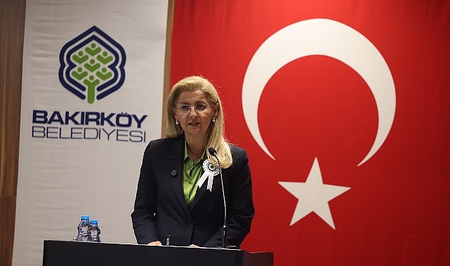 Srebrenitsa Soykırımı’nda Katledilenler Bakırköy’de Unutulmadı Bakırköy Belediyesi, Srebrenitsa Soykırımı’nın 31. yıl dönümünde 1995 yılında Bosna