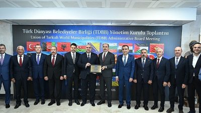 Türk Dünyası Belediyeler Birliği ve Konya Büyükşehir Belediye Başkanı Uğur