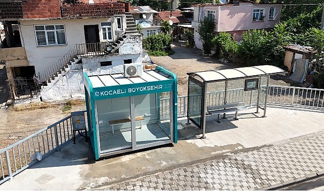 Temiz duraklar, konforlu yolculuklar Kocaeli Büyükşehir Belediyesi, her gün binlerce vatandaşın kullandığı yolcu duraklarında