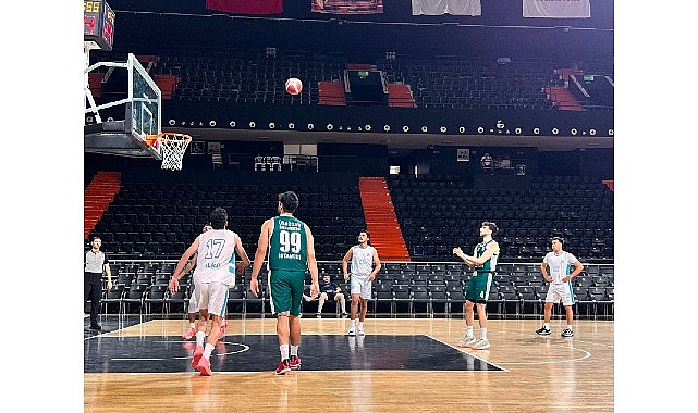 Üsküdar Üniversitesi basketbolda ikinci kez Türkiye şampiyonu! Üsküdar Üniversitesi Erkek Basketbol Takımı, Türkiye Üniversite Sporları Federasyonu tarafından