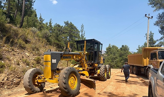 Yayla Kuzdere’de asfalt çalışması başladı Kemer Belediyesi Fen İşleri Müdürlüğü ekipleri, Kuzdere Mahallesi'ne bağlı Yayla