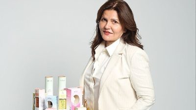 Uzman Eczacı Hülya Kayhan, “Yaz aylarında en büyük tehlike güneş