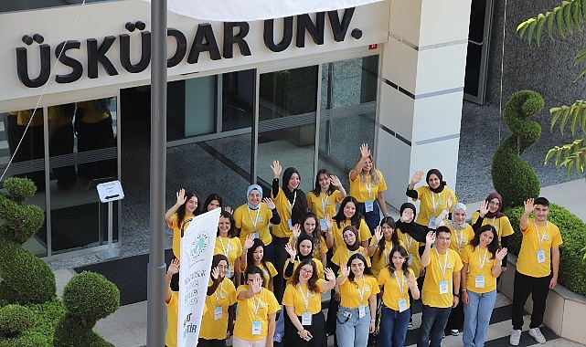 YKS sonuçları açıklandı! Üniversite tercih döneminde adayları yalnız bırakmayan Üsküdar Üniversitesi de bu