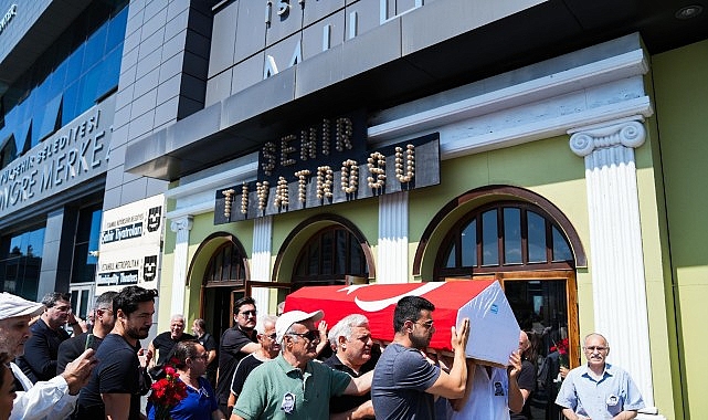 Zihni Göktay Son Yolculuğuna Uğurlandı Türk Tiyatrosu’nun duayen sanatçılarından, oyuncu ve yönetmen Zihni Göktay, Harbiye