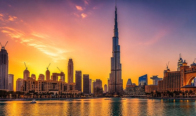 Dubai’nin bölgesel kriz nedeniyle turizm ve havacılıkta zorlu bir dönemden