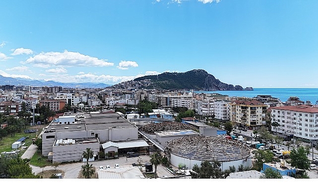 ASAT’tan Antalya’nın mavi kıyılarına güçlü arıtma yatırımı Antalya Büyükşehir Belediyesi ASAT Genel Müdürlüğü, kentin hızla artan nüfusu