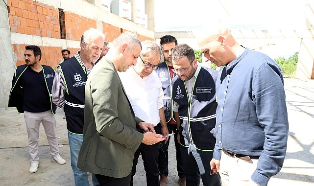 Baraçlı’dan Gölcük’teki projelere yakın takip Kocaeli Büyükşehir Belediyesi’nin kentin dört bir yanındaki projeleri hız kesmeden