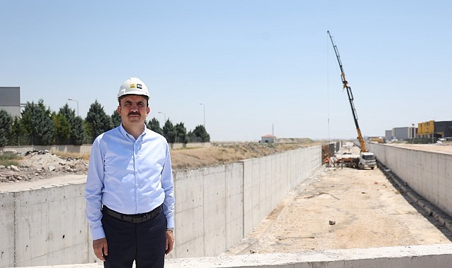 Konya Büyükşehir Belediye Başkanı Uğur İbrahim Altay, yağmur sularının deşarjı