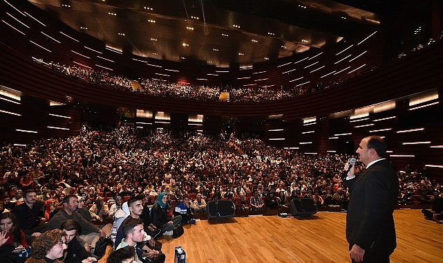 Konya Büyükşehir Belediye Başkanı Uğur İbrahim Altay, 5 üniversitesi ve