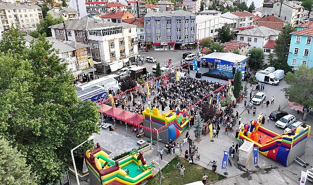 Konya Büyükşehir Belediye Başkanı Uğur İbrahim Altay, “Sazımda Söz Var”