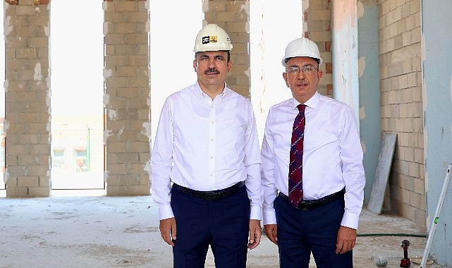 Başkan Altay ve Başkan Kavuş Gödene Mahallesi’nde İnşaatı Süren Büyükşehir Gençlik Kampüsü’nü İnceledi Konya Büyükşehir Belediye Başkanı Uğur İbrahim Altay, Meram Belediye Başkanı