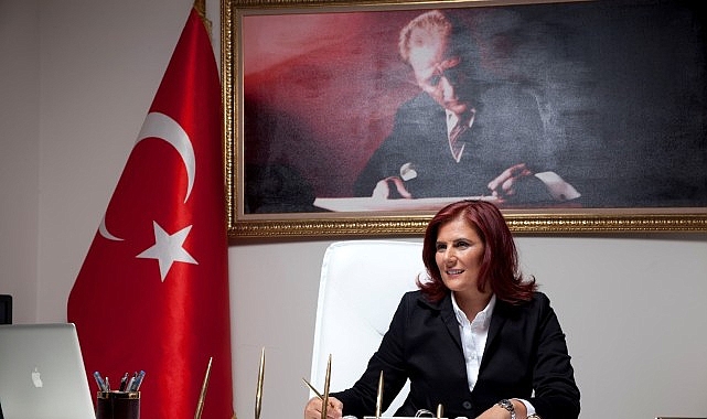 Aydın Büyükşehir Belediye Başkanı Özlem Çerçioğlu, 30 Ağustos Zafer Bayramı'nın