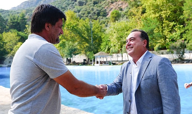 Manisa Büyükşehir Belediye Başkanı Besim Dutlulu, baştan sona yenilenen Akpınar