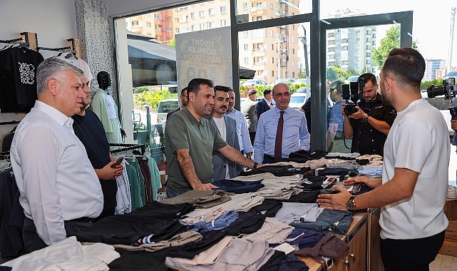 Selçuklu Belediye Başkanı Ahmet Pekyatırmacı, Selçuklu’da bulunan esnaf ve vatandaşlarla
