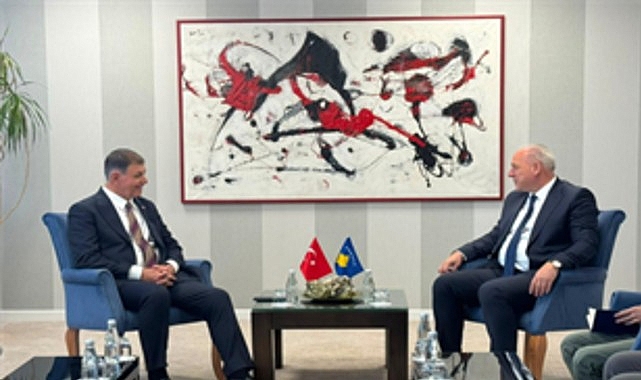 İzmir Büyükşehir Belediye Başkanı Dr. Cemil Tugay, Kosova’daki çalışma ziyareti