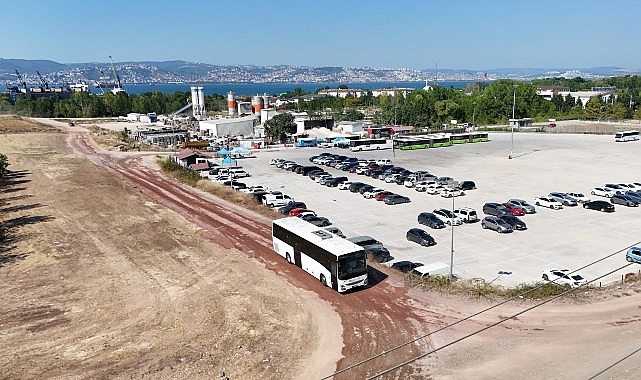 Büyükşehir, Mavi Vatan’a 245 bin kişiyi ulaştırdı Kocaeli Büyükşehir Belediyesi, Gölcük Donanma Komutanlığı’nda düzenlenen TEKNOFEST Mavi Vatan’a
