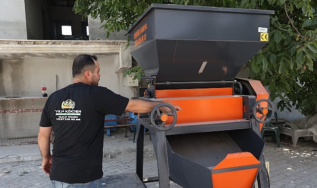Büyükşehir’den Korkutelili üreticiye yem ezme makinesi desteği Antalya Büyükşehir Belediyesi, kırsal bölgelerde tarımsal ve hayvansal üretim yapan