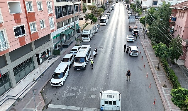 Büyükşehir’den korsan servislere izin yok Kocaeli Büyükşehir Belediyesi, Gebze ve Karamürsel’de emniyet birimleriyle koordineli olarak