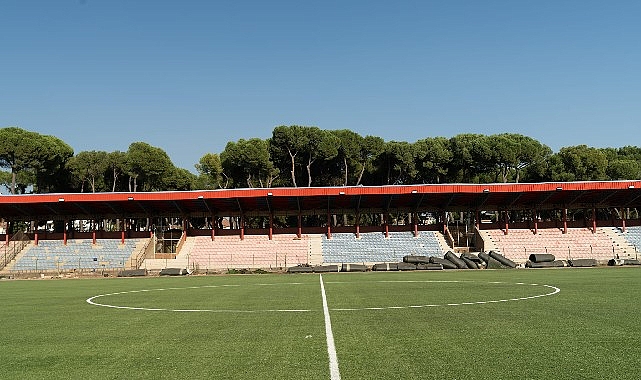 İzmir Büyükşehir Belediyesi, Ödemişli sporcuların kullandığı Saraçoğlu Stadı’nın yaklaşık 8