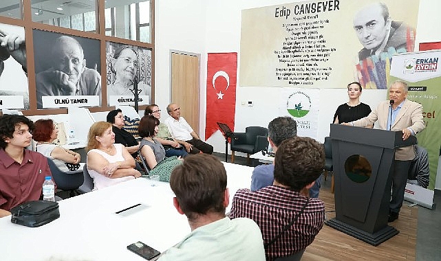 Can Yücel Osmangazi’de Şiirlerle Anıldı Türk edebiyatının usta şairi Can Yücel, Osmangazi Belediyesi tarafından düzenlenen