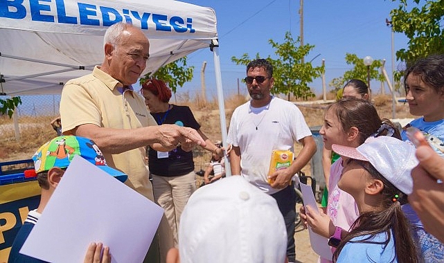 Çocuklar boyadı, bir can dost yeni yuvasına kavuştu TeosFest 2026 kapsamında Seferihisar Belediyesi Prof. Dr. İsmet Sungurbey Sokak