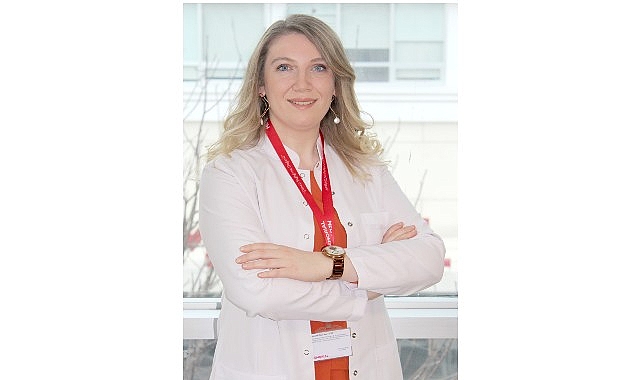 Yaz aylarında serinletici etkisi nedeniyle vazgeçilmez bir lezzeti olan dondurma,