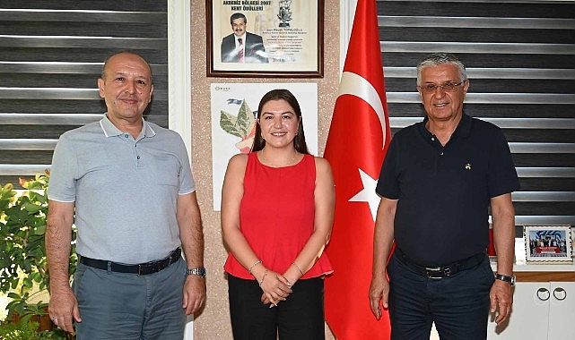 Dünya Göz Hastanesi’nden Kemer Belediye personeline indirim Antalya Dünya Göz Hastanesi, “İyi görmek herkesin hakkı” projesi kapsamında