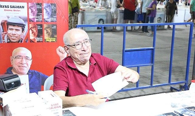 Edremit Belediyesi tarafından düzenlenen 8. Edremit Kitap Fuarı, beşinci gününde
