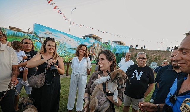Gazi Mustafa Kemal Atatürk Parkı hizmete açıldı Çeşme Belediyesi, Dalyan Mahallesi’ne kazandırdığı Gazi Mustafa Kemal Atatürk Parkı’nı