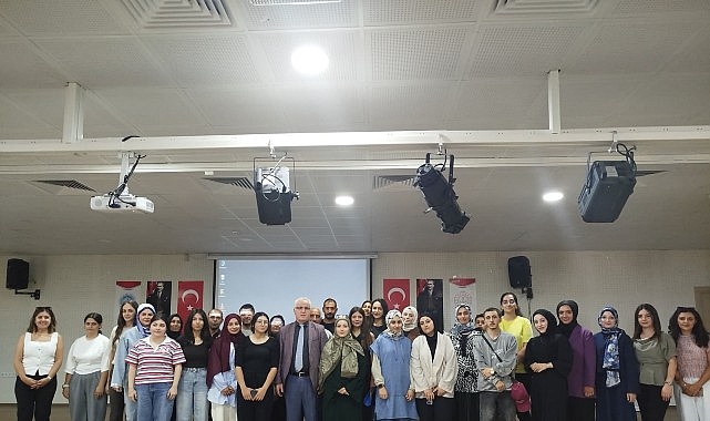 Haymana Belediyesi’nin Ücretsiz YKS Kurslarında Yüzde 50’nin Üzerinde Yerleştirme Başarısı İlçede eğitimde fırsat eşitliğini sağlamak ve gençlerin sınav sürecindeki ders