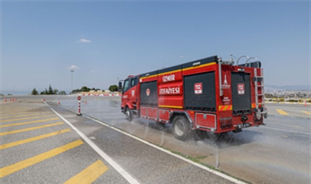 Yangınlar, kazalar, kurtarma operasyonları… İzmir İtfaiyesi ekipleri, her saniyenin kritik