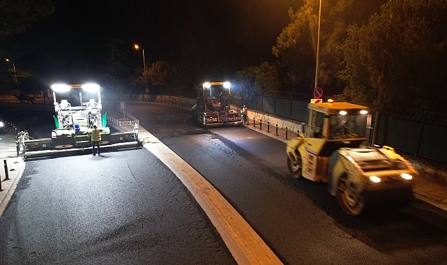 İBB, İstanbul’un Yollarını Yenilemeye Devam Ediyor İBB, yaz dönemi asfalt programı kapsamında İstanbul'un dört bir yanında