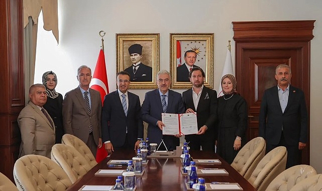 İnegöl’e 2 Yeni Aile Sağlığı Merkezi Yapımı İçin İmzalar Atıldı İnegöl’de devlet, belediye ve hayırsever iş birliğinde hayata geçirilen sağlık