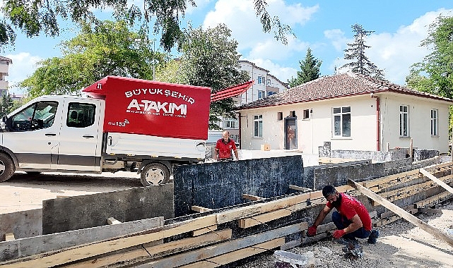 Kocaeli Büyükşehir Belediyesi’nin 65 yaş üzeri vatandaşların sosyal hayata daha