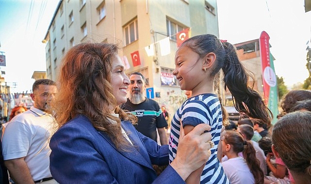 Karşıyaka’da “sokak” çocukların! Karşıyaka Belediye Başkanı Yıldız Ünsal, Latife Hanım Mahallesi’nde düzenlenen ‘Sokak