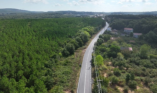 Kefken Atatürk Caddesi baştan sona yenilendi Kocaeli Büyükşehir Belediyesi, Kandıra ilçesinde sürdürdüğü üstyapı çalışmalarıyla bölgedeki ulaşım