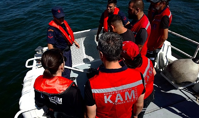 Konak’ın gururu KAM timi can kurtarmak için demir aldı Konak Belediyesi’nin can kurtaran timi KAM bu kez can dostlar
