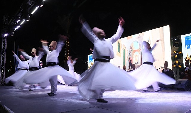 Konya Büyükşehir Tasavvuf Musikisi ve Sema Topluluğu Tunus’ta Gönüllere Dokundu Konya Büyükşehir Belediyesi Türk Tasavvuf Musikisi ve Sema Topluluğu, Mevlid-i