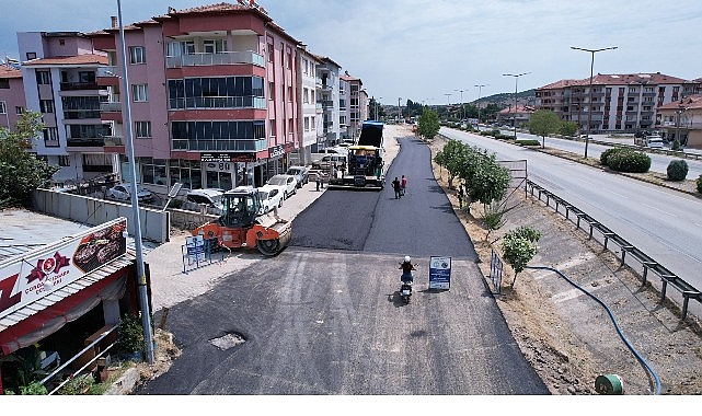 Manisa Büyükşehir Belediyesi tarafından Kula ilçesi Seyitali Mahallesi’nde yürütülen sıcak