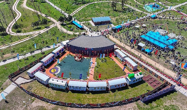 Kocaeli Büyükşehir Belediyesi’nin çocukların güvenli ve eğitici ortamlarda keyifli vakit