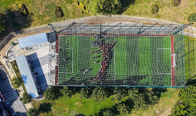 Maltepe Belediyesi’nden Gülsuyu’na yeni spor tesisi Maltepe Belediyesi, ilçe genelinde spor altyapısını güçlendirmek ve gençleri sağlıklı