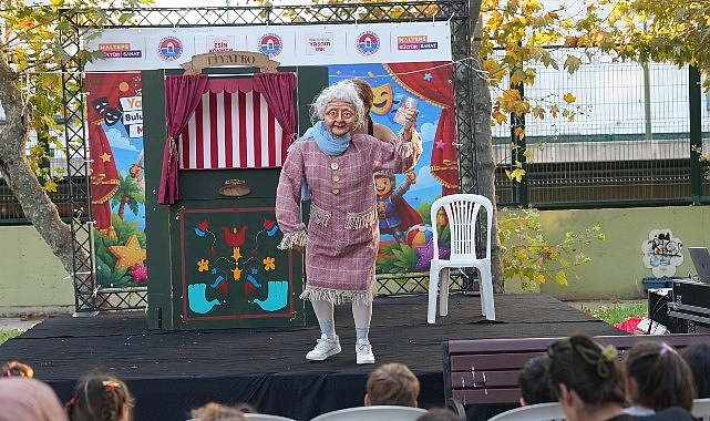 Maltepe’de yaz akşamları tiyatro ve konserle renkleniyor Maltepe Belediyesi, kültür ve sanat etkinliklerini ilçenin farklı noktalarına taşıyarak