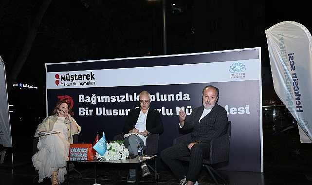 Nilüfer Belediyesi’nin düzenlediği Müşterek Mekan Buluşmaları’nda akademisyen Orhan Şener Deliormanlı,