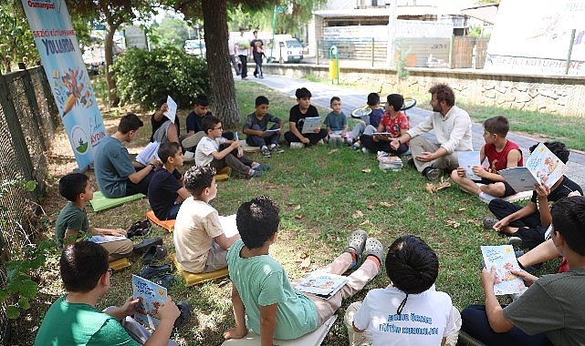 Osmangazi Belediyesi Çocuklara Okuma Kültürü Kazandırıyor Osmangazi Belediyesi, çocukların kitapla bağını güçlendirmek ve okuma kültürünü yaygınlaştırmak