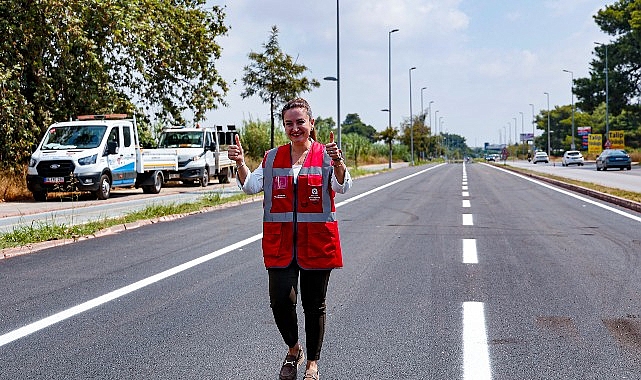Rauf Denktaş ve Bülent Ecevit Bulvarı yolları asfaltlanıyor Antalya Büyükşehir Belediyesi Başkan Vekili Büşra Özdemir, Muratpaşa ilçesi Rauf