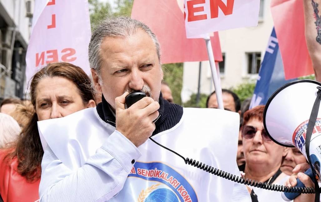 Seyyanen Artışı Memur Emekli Aylıklarına Yansıtın! Birleşik Kamu-İş Konfederasyonu İzmir İl Başkanı Barış Düdü, “Mahkeme kararını