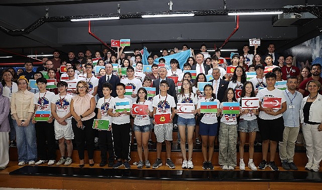 Türk Dünyasının genç uzay kaşifleri Uzay Kampı Türkiye’de buluştu Türkiye Uzay Ajansı (TUA) ve Uzay Kampı Türkiye iş birliğiyle
