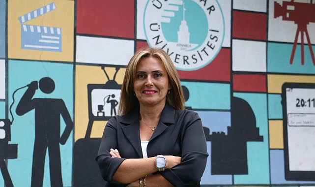Yapay zekâ iletişimcinin rakibi değil, akıllı asistanı olmalı! Üsküdar Üniversitesi İletişim Fakültesi Dekanı Prof. Dr. Gül Esra Atalay,