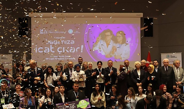 Yapay zekâ meslekleri değil, kullanmayanları geride bırakacak! Üsküdar Üniversitesi Rektör Yardımcısı Prof. Dr. Türker Tekin Ergüzel, yapay