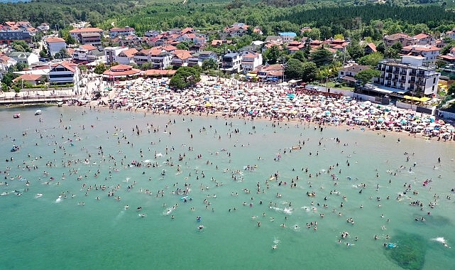 Yazın en güzel hali Kandıra’da yaşanıyor Kocaeli Büyükşehir Belediyesi’nin turizm yatırımları kapsamında kentin Karadeniz’e açılan kapısı